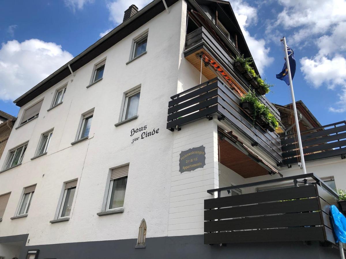 Ferienwohnungen Haus Zur Linde Кохем Экстерьер фото