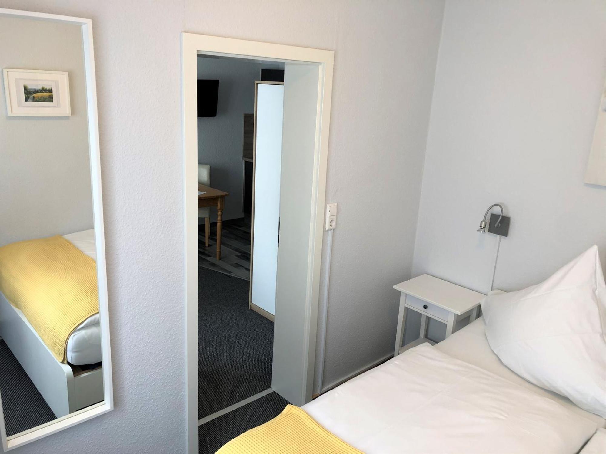 Ferienwohnungen Haus Zur Linde Кохем Номер фото